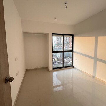 Room in 2 BHK Apartment at Lodha Palava Downtown, Taloja Bypass Road – for Rent