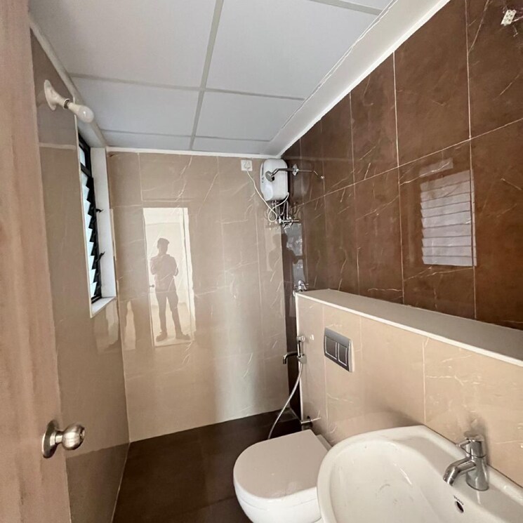 Bathroom, lodha-palava-downtown 2 Bedroom 670 Sq.Ft. Apartment In Taloja Bypass Road Thane 8813562