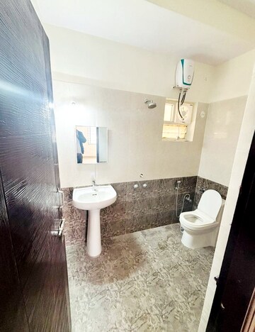 Bathroom in 3 BHK Apartment at Abhilash Enclave, Beach Road – for Sale