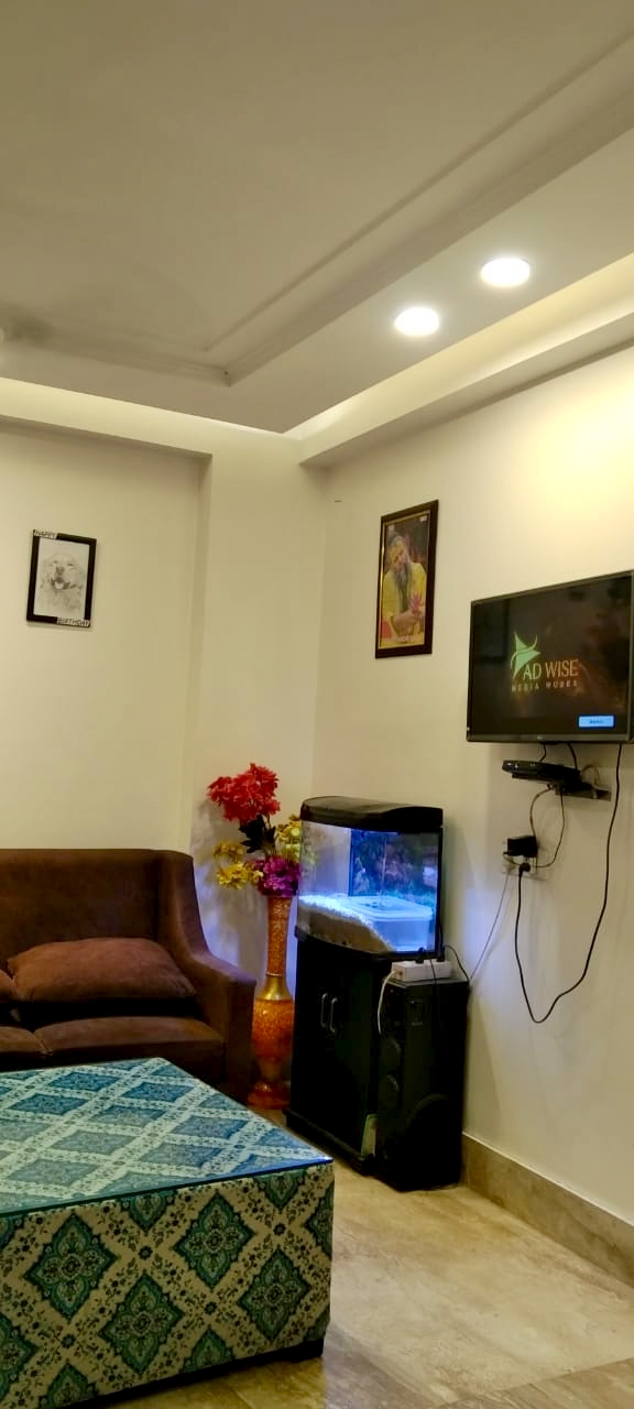 3 BHK + Extra Room Builder Floor For Rent in Mehrauli 