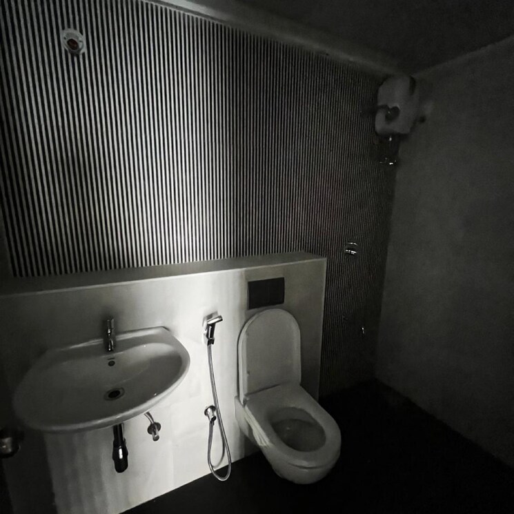 Bathroom, lodha-palava-downtown 1 Bedroom 447 Sq.Ft. Apartment In Taloja Bypass Road Thane 8813568