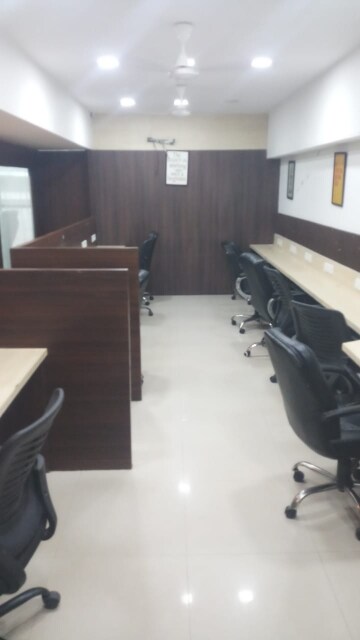  Office Space For Rent in Motera