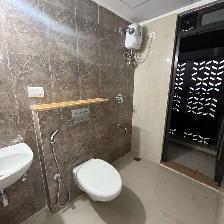 Bathroom, lodha-palava-downtown 1 Bedroom 447 Sq.Ft. Apartment In Taloja Bypass Road Thane 8813581