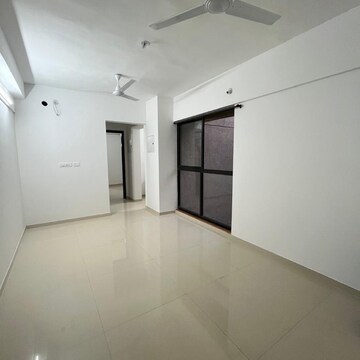 1 BHK Apartment For Sale in Lodha Palava Downtown, Taloja Bypass Road