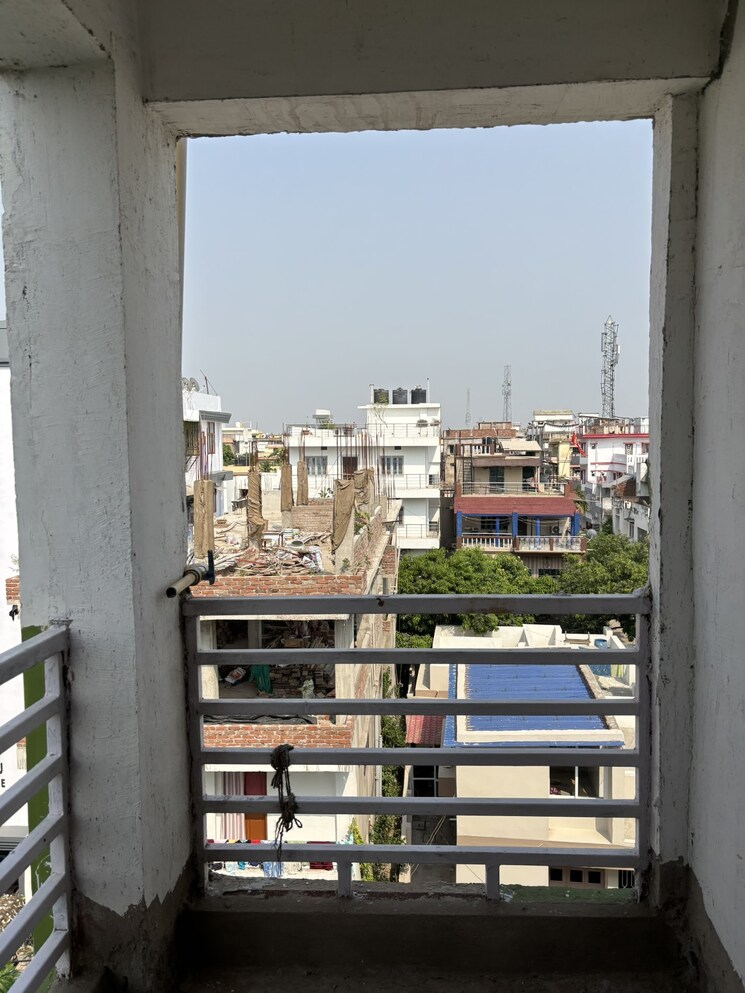 Balcony, phulwari sharif 3 Bedroom 1562 Sq.Ft. Apartment In Phulwari Sharif Patna 8813563