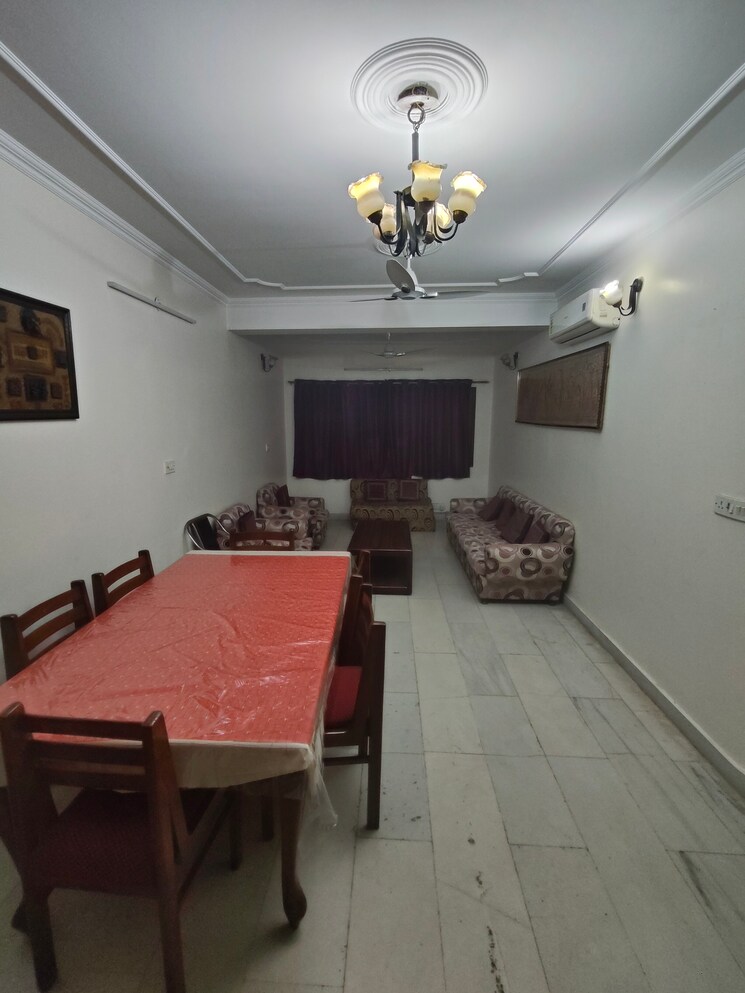 Kitchen, sarita vihar 3 Bedroom 1500 Sq.Ft. Apartment In Sarita Vihar Delhi 8813582