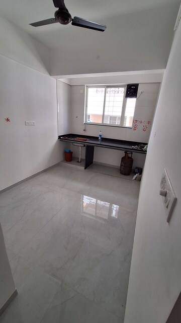 Room in 1 BHK Apartment at LB Nitish Lambodar, Warje – for Rent