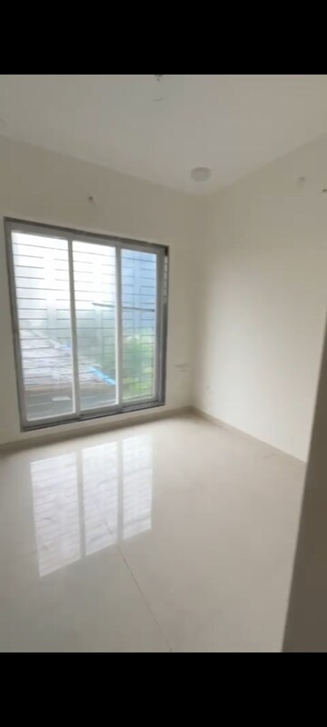 Room in 2 BHK Apartment at Re Form Delta House, Goregaon East – for Sale