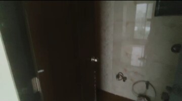 Bathroom in 1 BHK Apartment at Re Form Delta House, Goregaon East – for Sale