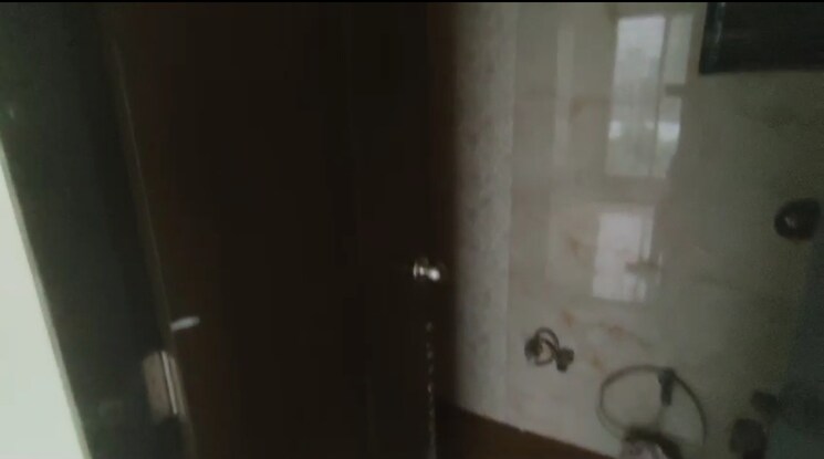 Bathroom, re-form-delta-house 1 Bedroom 434 Sq.Ft. Apartment In Goregaon East Mumbai 8813644