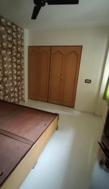 Room in 1 BHK Apartment at Vasant Vihar Complex, Pokhran Road No Two – for Rent