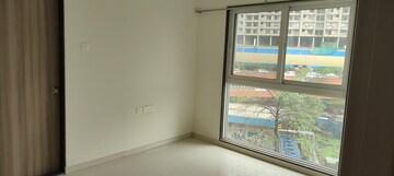 Room in 2 BHK Apartment at Ashar Axis, Majiwada – for Rent