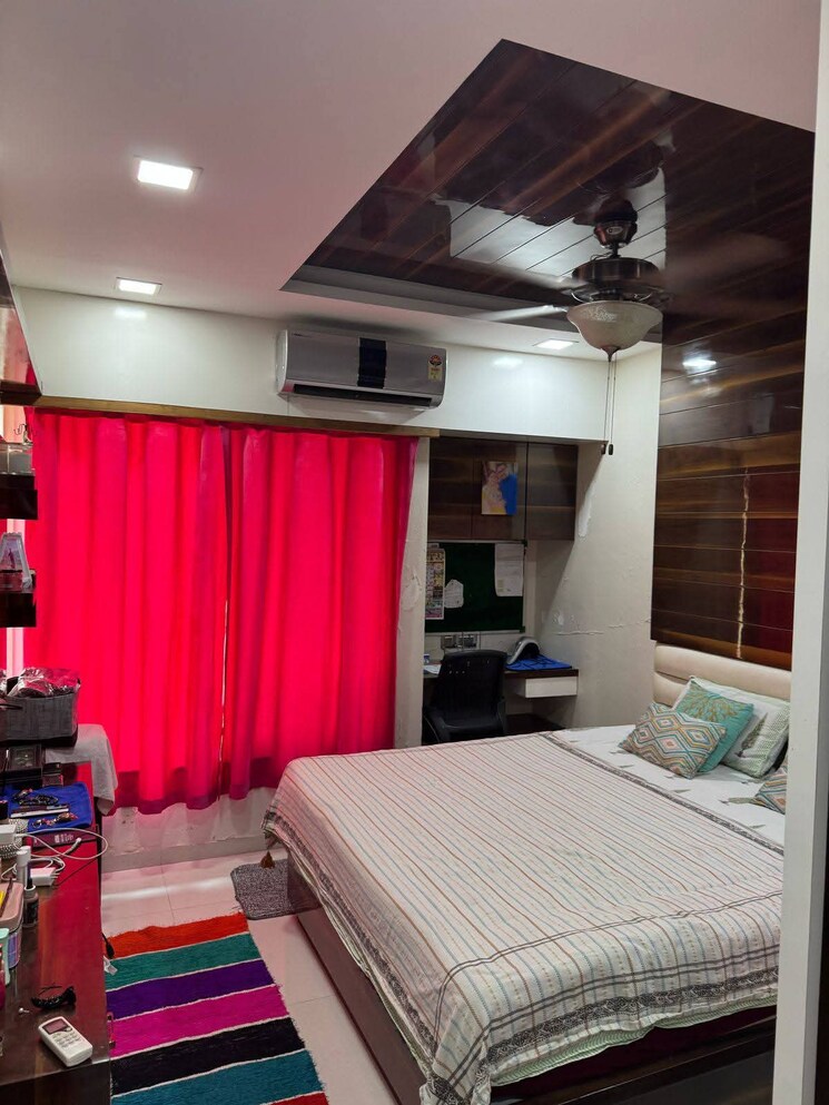 Bedroom, hiranandani-meadows 3 Bedroom 1600 Sq.Ft. Apartment In Manpada Thane 8813683