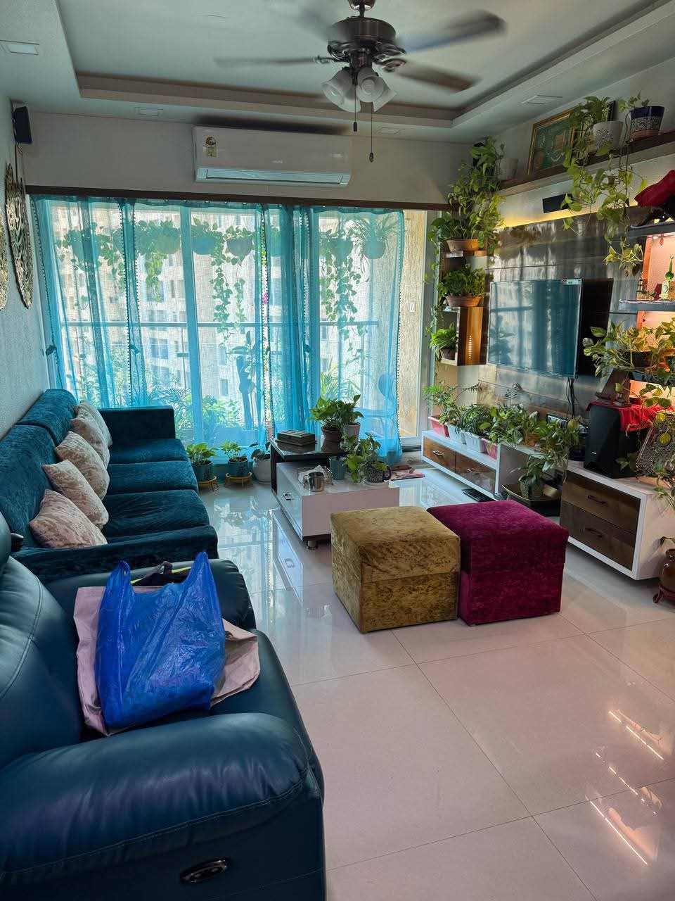 3 BHK Apartment For Rent in Rustomjee Urbania Azziano