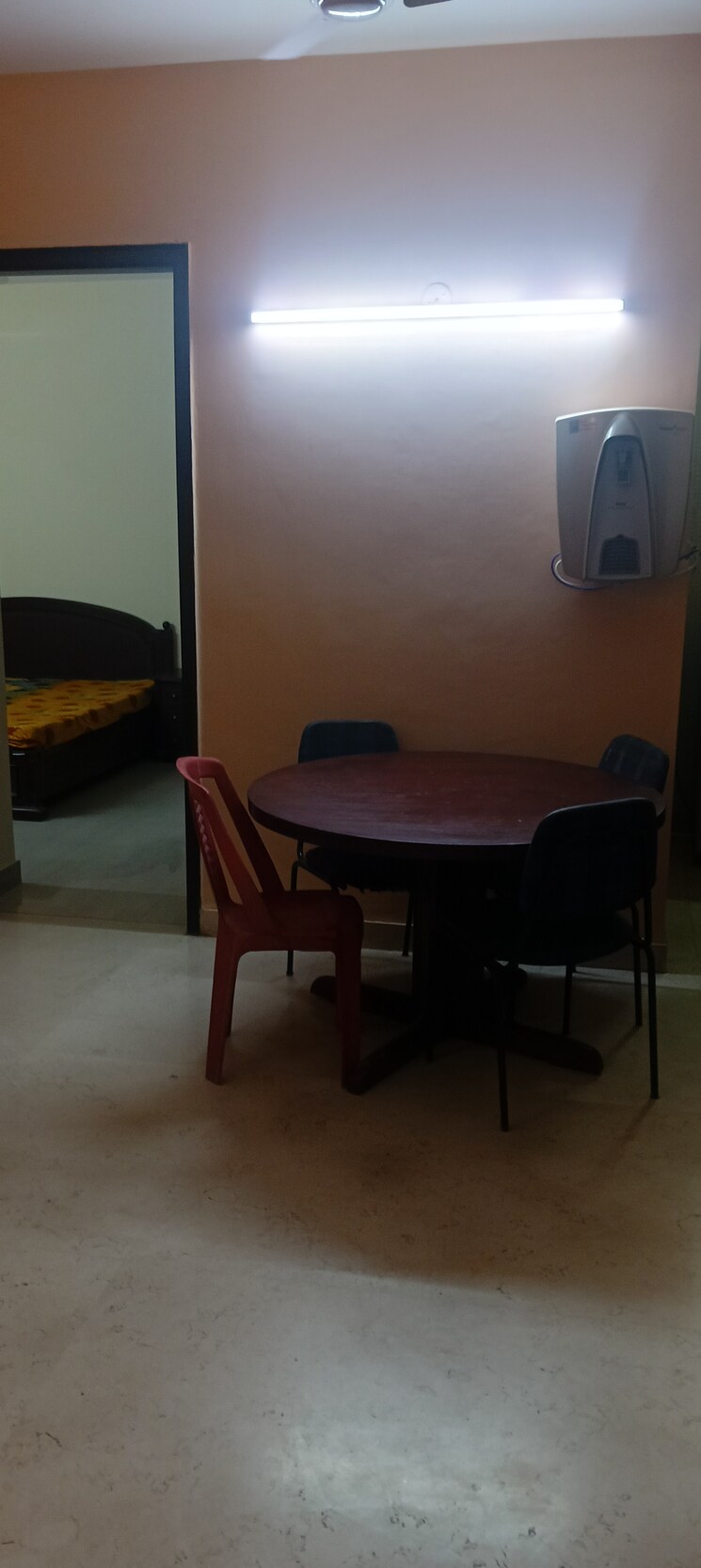 Master Bedroom, rwa-apartments-sector-51 2 Bedroom 1250 Sq.Ft. Builder Floor In Sector 51 Noida 8813686