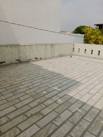 Balcony in 2 BHK Builder Floor at Sector 18 – for Rent