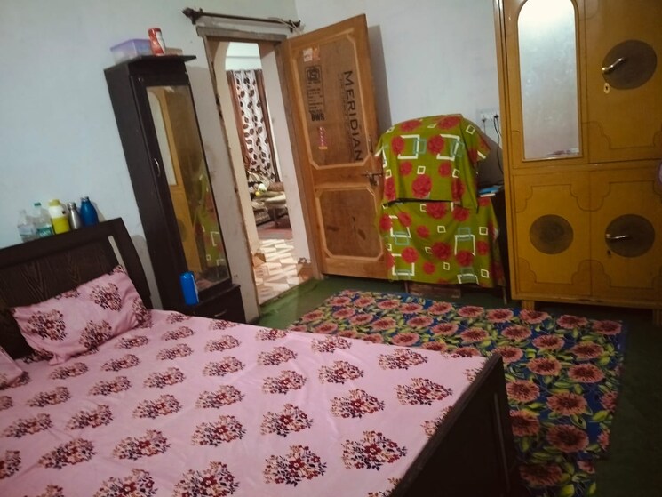 Master Bedroom, kamyana bharari road 6+ Bedroom 1000 Sq.Ft. Independent House In Kamyana Bharari Road Shimla 8813717