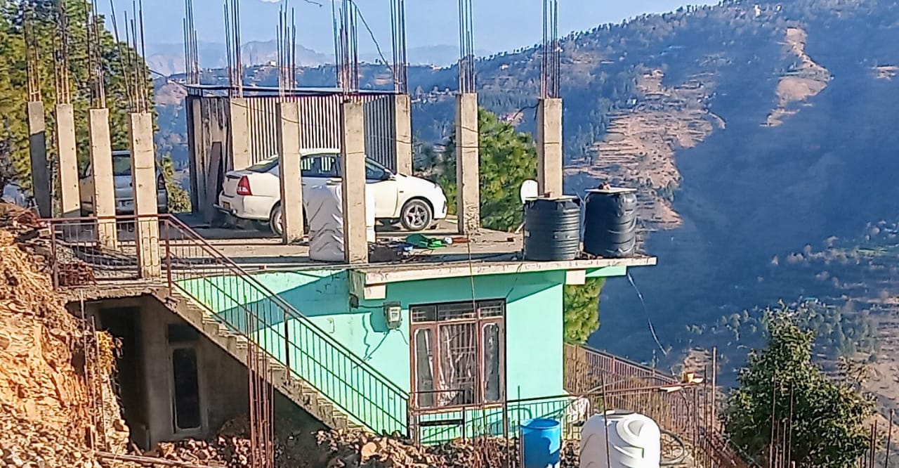 6+ BHK Independent House For Sale in Kamyana 