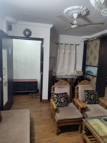 Master Bedroom in 2 BHK Apartment at Shriram Nagar CHS, Aundh – for Rent