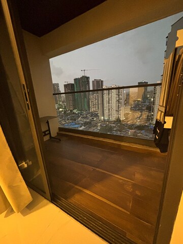 Room in  Pg at Oshiwara – for Rent