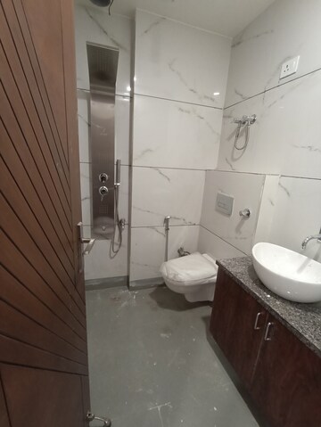 Bathroom in 2.5 BHK Apartment at Madhur Apartment, Paschim Vihar – for Rent