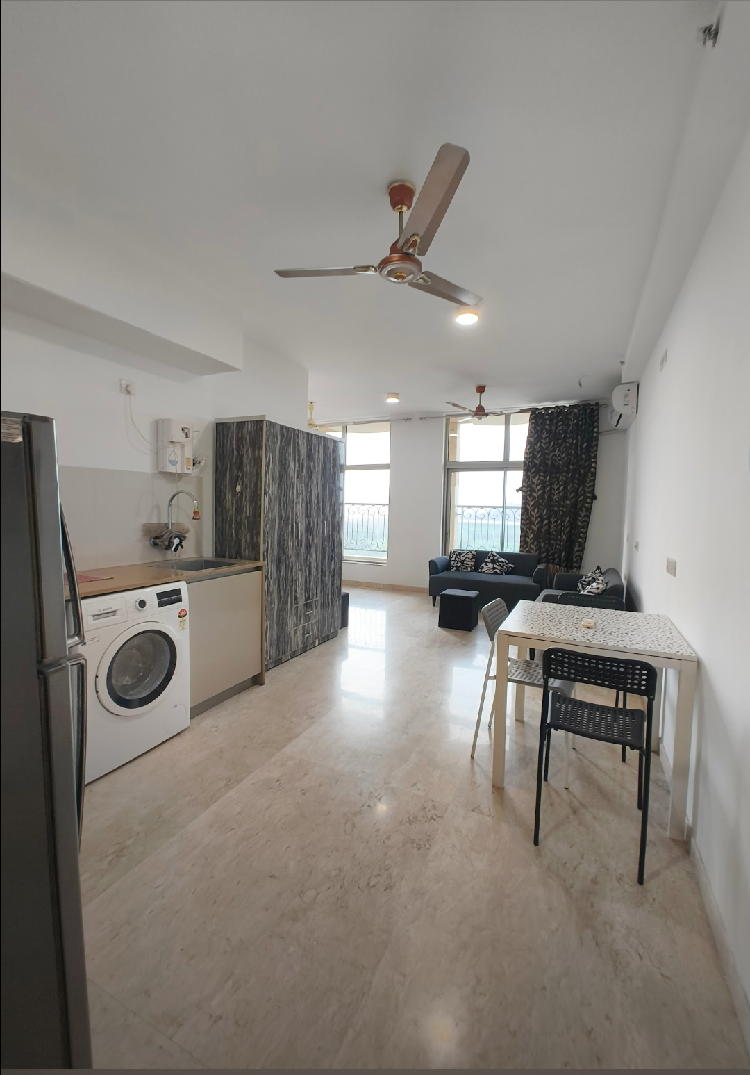 1 RkApartment For Sale in Hiranandani Estate