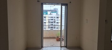 Room in 2 BHK Apartment at Vanshaj Kiona, Balewadi – for Rent