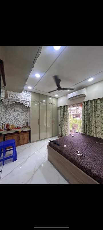 Bedroom in 2 BHK Apartment at Om Sai Charan CHS, Borivali West – for Rent