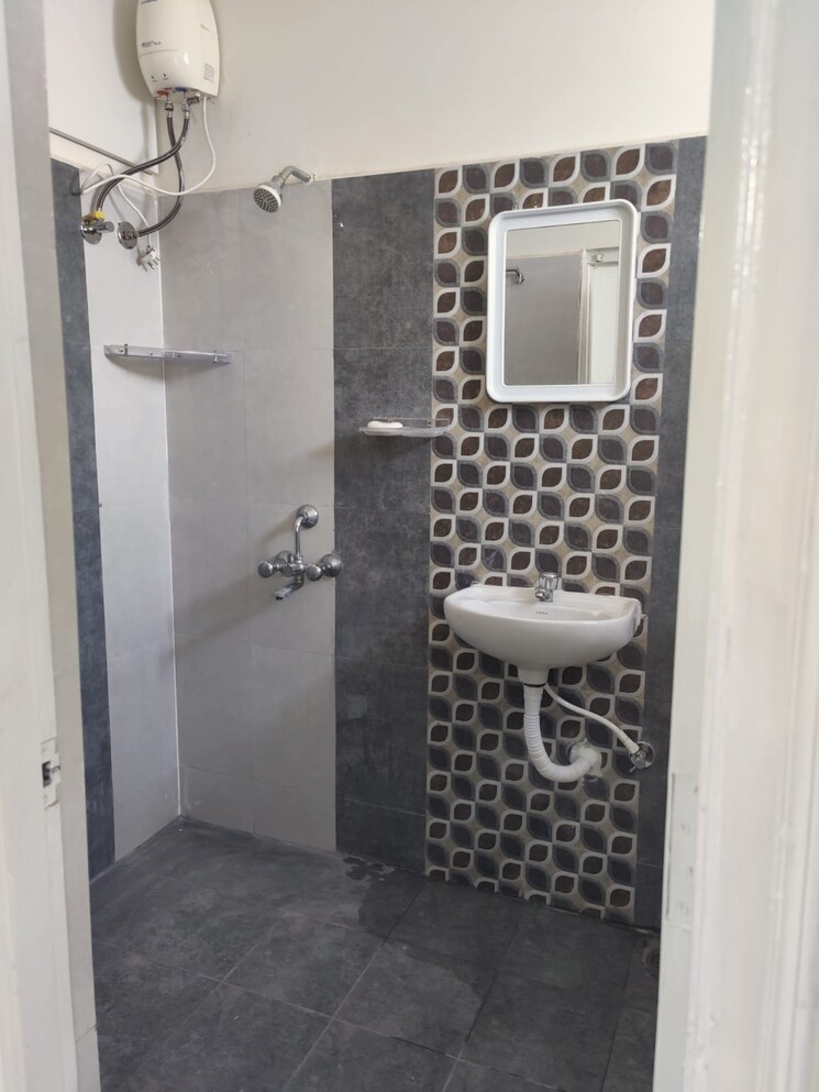 Bathroom, aparna-sarovar 3 Bedroom 1850 Sq.Ft. Apartment In Nallagandla Hyderabad 8813836