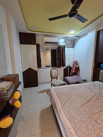 Master Bedroom in 3.5 BHK Apartment at Bombay Sappers Colony, Wadgaon Sheri – for Rent