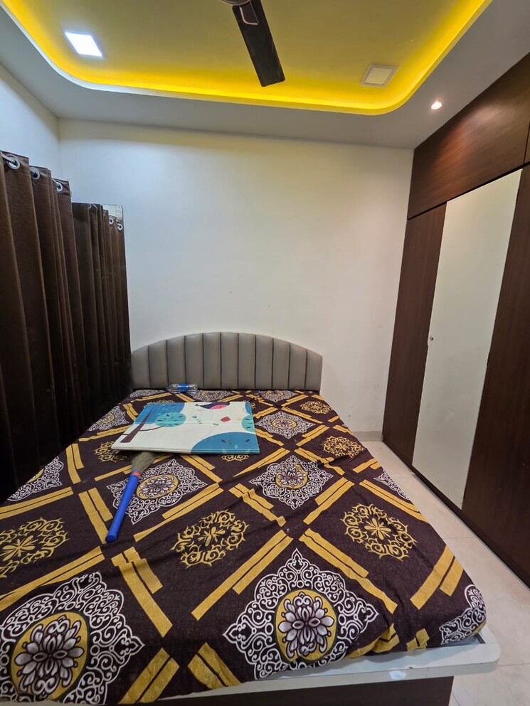 Bedroom, bombay-sappers-colony 3.5 Bedroom 1800 Sq.Ft. Apartment In Wadgaon Sheri Pune 8813856