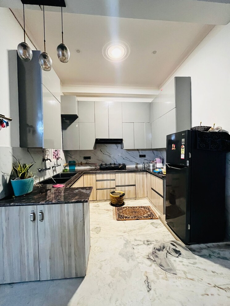 Kitchen, sector 62 2.5 Bedroom 1450 Sq.Ft. Builder Floor In Sector 62 Faridabad 8813949