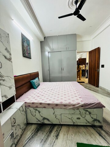 Bedroom in 2.5 BHK Builder Floor at Sector 62 – for Rent