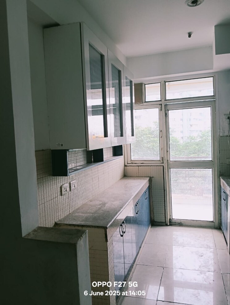 Kitchen, crossing-republik 2 Bedroom 1270 Sq.Ft. Apartment In Crossing Republic Ghaziabad 8813955