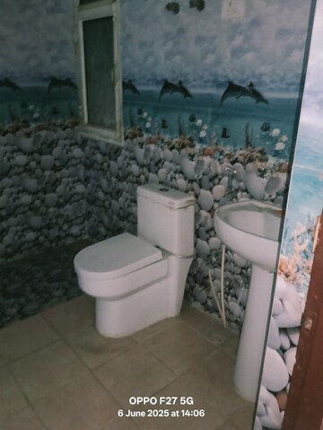 Bathroom in 2 BHK Apartment at Crossing Republik, Crossing Republic – for Rent