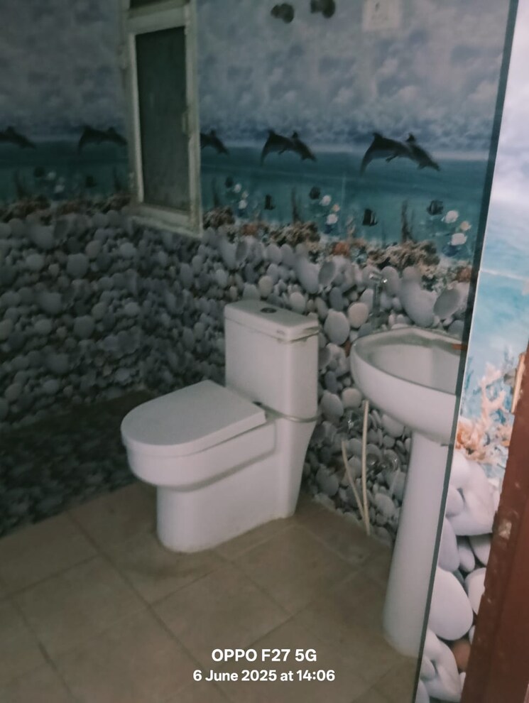 Bathroom, crossing-republik 2 Bedroom 1270 Sq.Ft. Apartment In Crossing Republic Ghaziabad 8813955