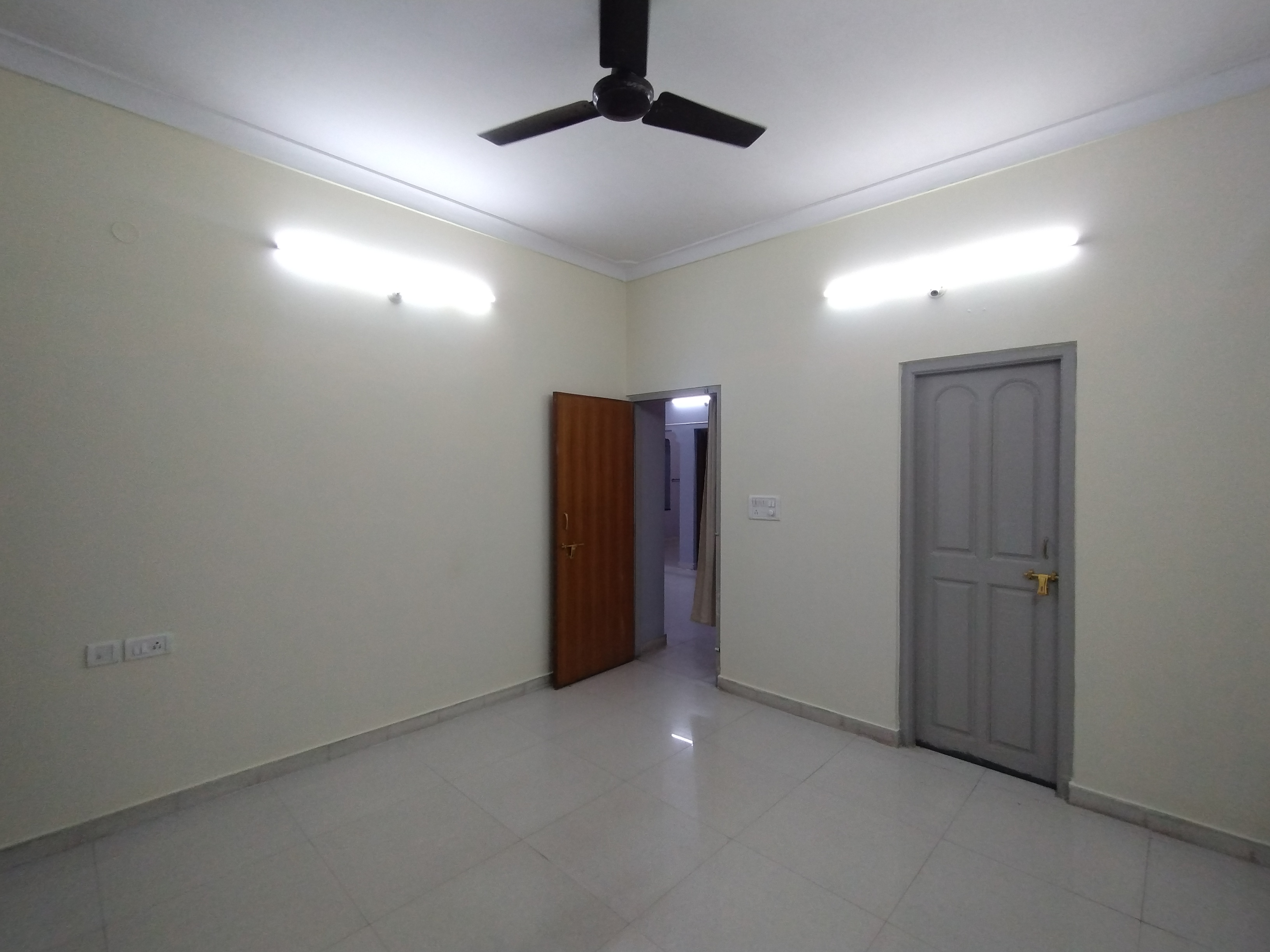 3 BHK + Pooja Room,Servant Room,Study Room Builder Floor For Rent in Battarahalli