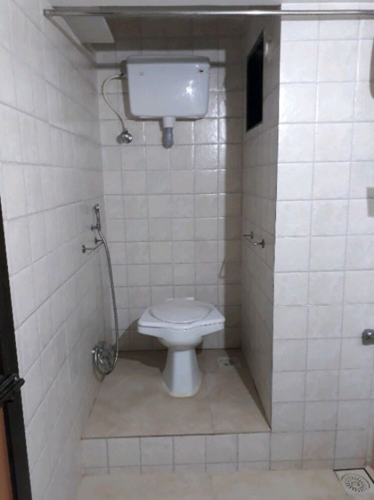 Bathroom, sheetala-sheetal-ganga-gobind 1 Bedroom 363 Sq.Ft. Apartment In Santacruz East Mumbai 8813973