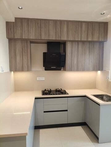 Furnished Amenities in 3 BHK Apartment at Kukatpally – for Rent