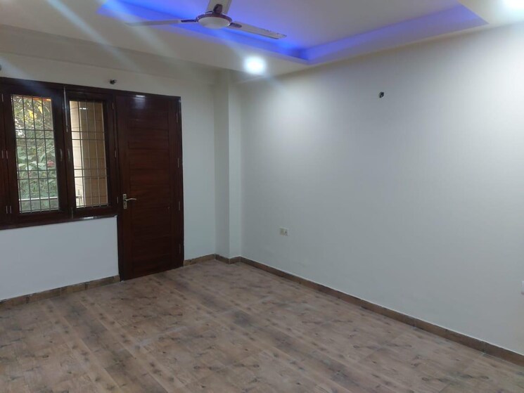 Room, piyush-heights 3 Bedroom 2000 Sq.Ft. Apartment In Sector 89 Faridabad 8813993