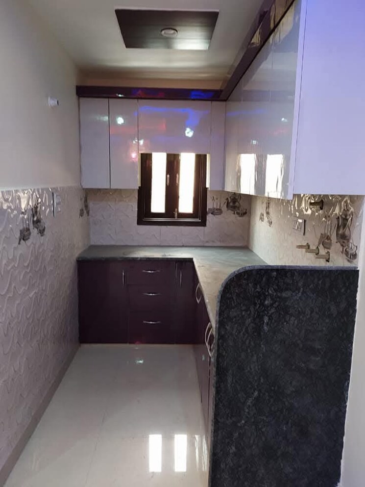 Kitchen, sa-homes-i 2.5 Bedroom 455 Sq.Ft. Builder Floor In Uttam Nagar Delhi 8813997
