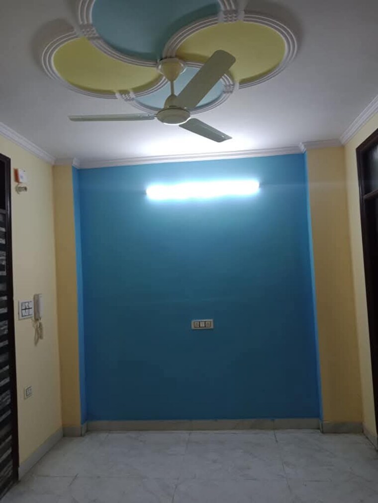 Room, sa-homes-i 2.5 Bedroom 457 Sq.Ft. Builder Floor In Uttam Nagar Delhi 8814052