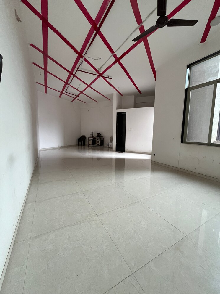 Room, seasons-business-centre Commercial Office Space 1145 Sq.Ft. In Kumbharwada Thane 8814084