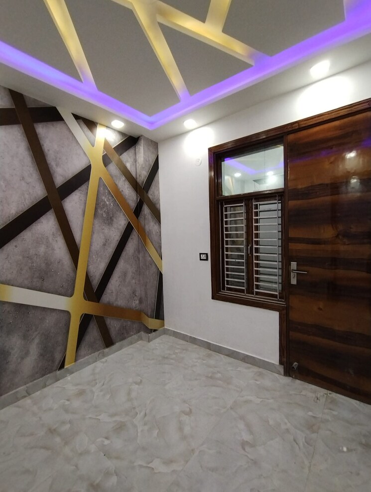  Parking, sa-homes-i 2.5 Bedroom 451 Sq.Ft. Builder Floor In Uttam Nagar Delhi 8814105