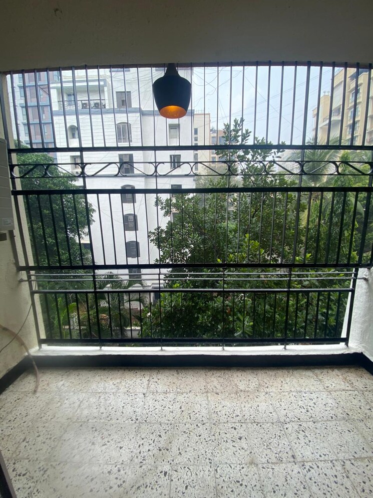 Balcony, louisiana-apartment 3 Bedroom 1250 Sq.Ft. Apartment In Santacruz West Mumbai 8814155