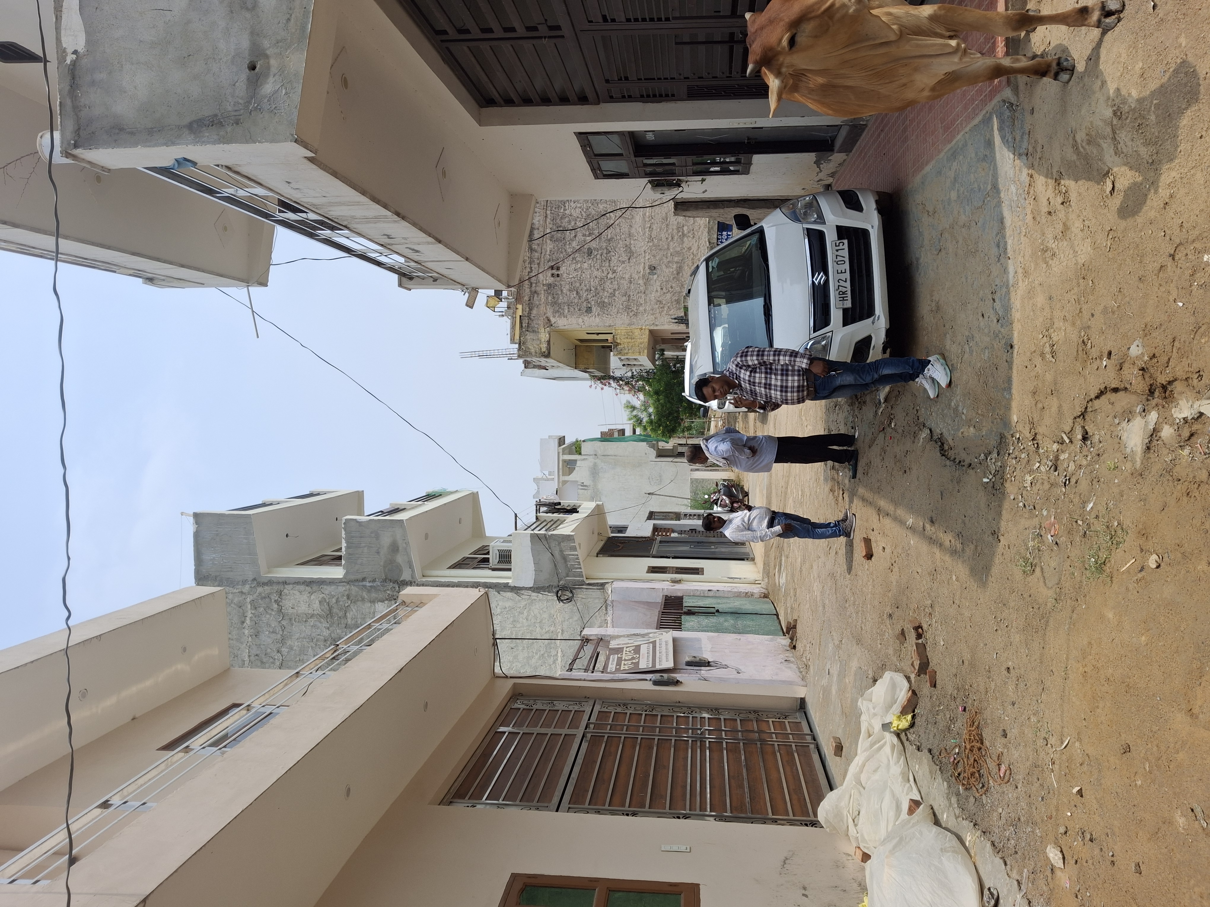 Plot For Sale in Bhondsi