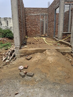  Plot – Exterior View View at Bhondsi - for Sale