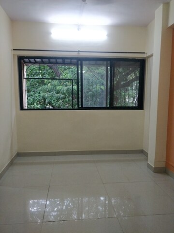 Room in 1 BHK Apartment at Chikoowadi – for Rent