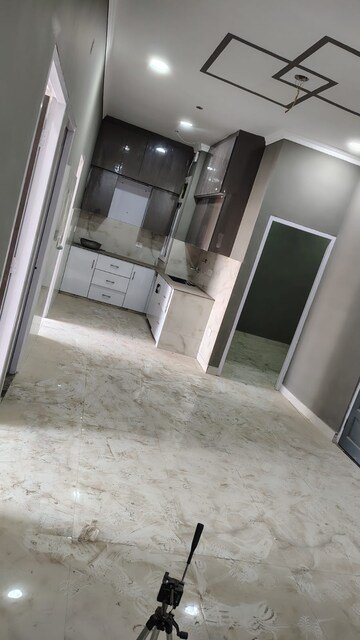 Balcony in 3 BHK Builder Floor at Dwarka Mor – for Rent