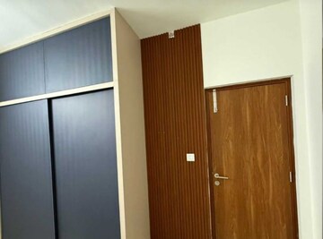 Room in 2.5 BHK Apartment at Aparna Serene Park, Kondapur – for Rent